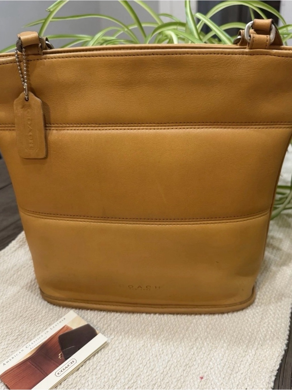 Vintage Coach Tribeca shopper 9098